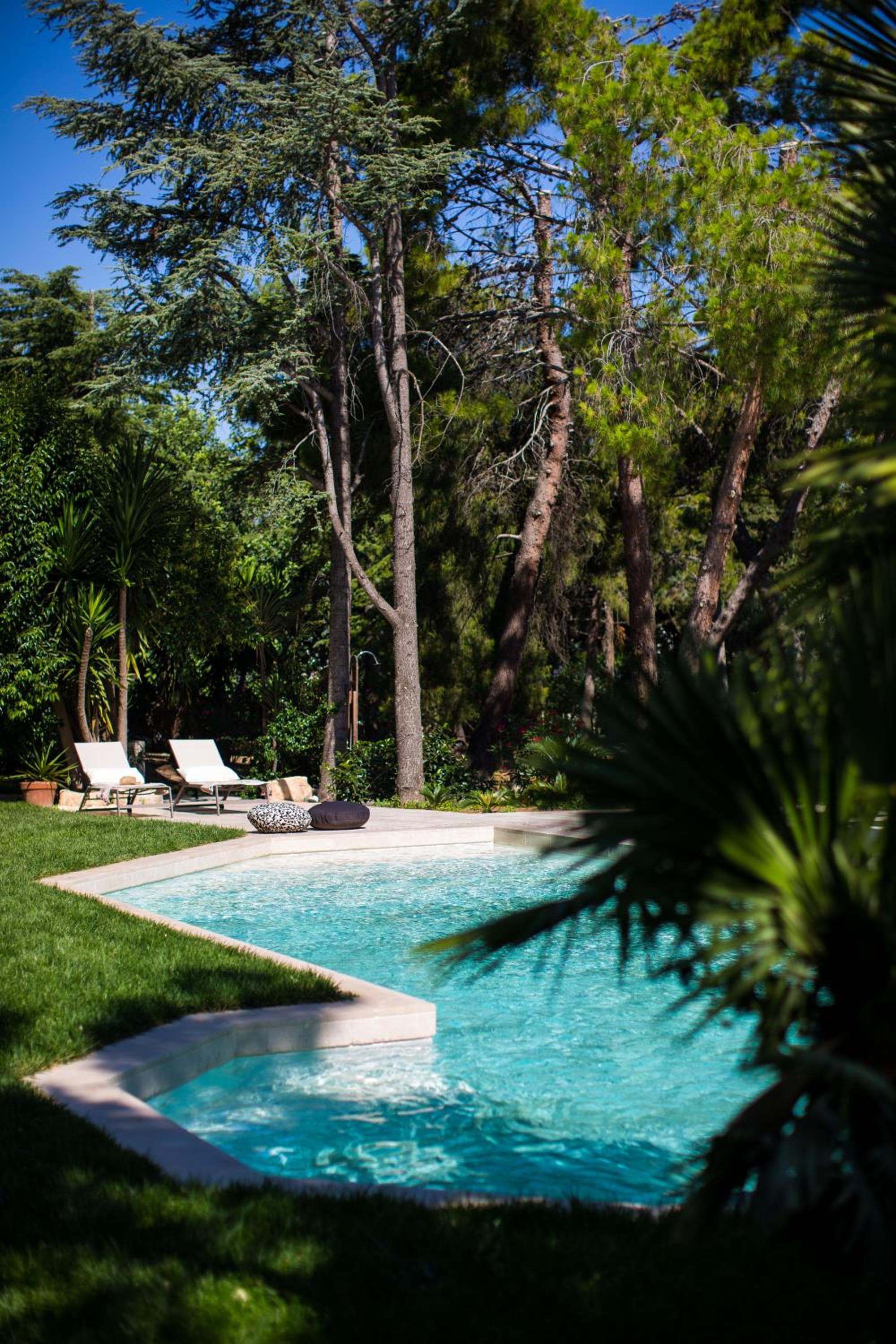 Villa Rosa Resort